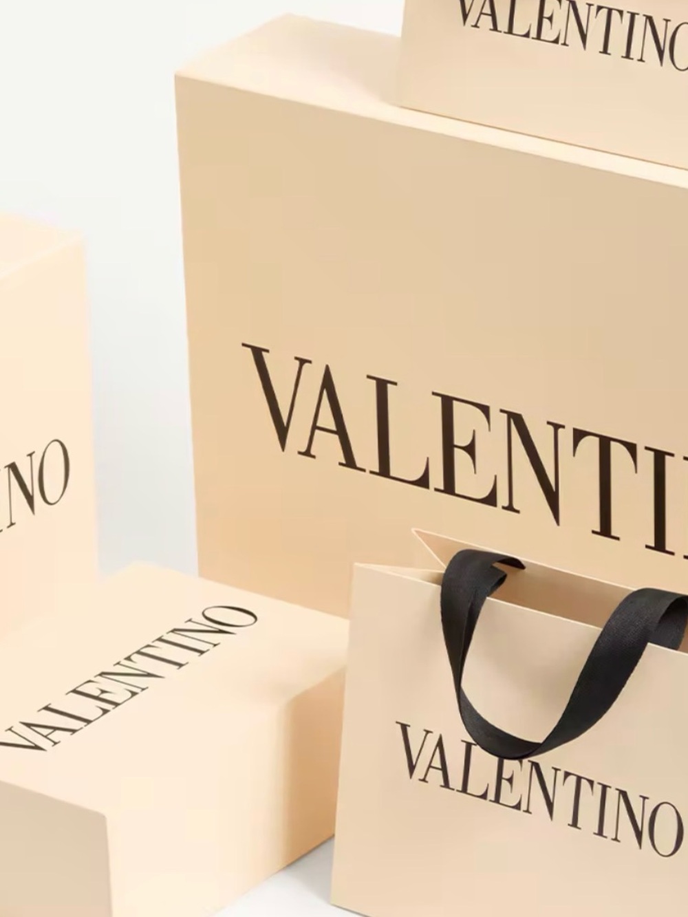 🧡 New Valentino Beige Box large